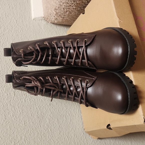 Women's, Size 8M, Brown, Sugar Boots, New In Box - Picture 5 of 8